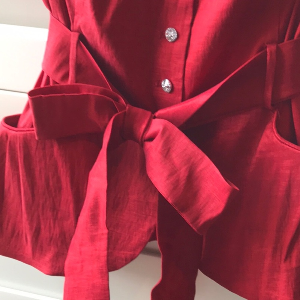 Cachet Red Tie-Waist Short Sleeve Blouse - Picture 4 of 7